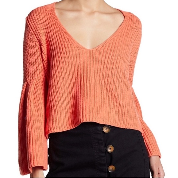 Free People Women's V-Neck Coral Sweater - Medium - Picture 1 of 9